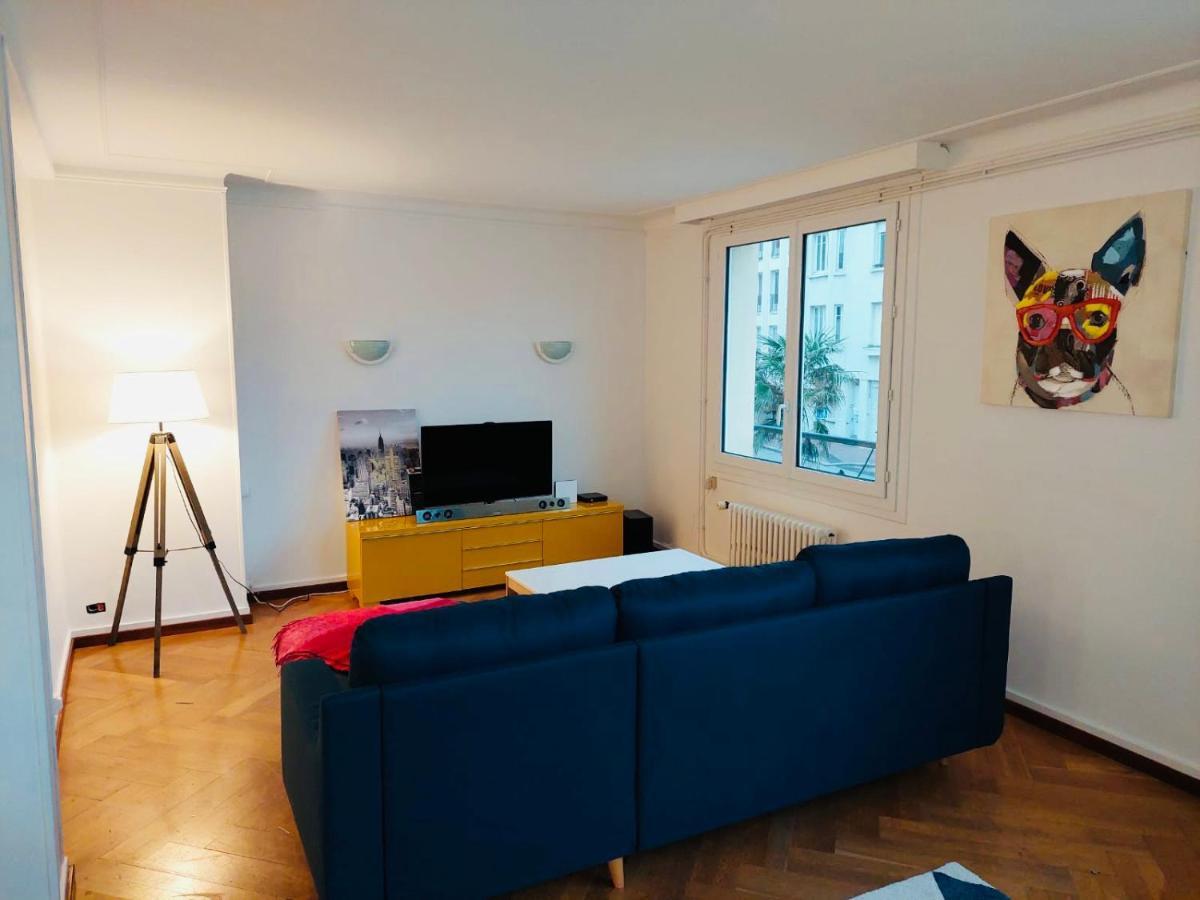 Charmant Appartement De Coeur De Ville - 2 Chambres Lits Queen Size - Netflix - Wifi Cherbourg-en-Cotentin Dış mekan fotoğraf