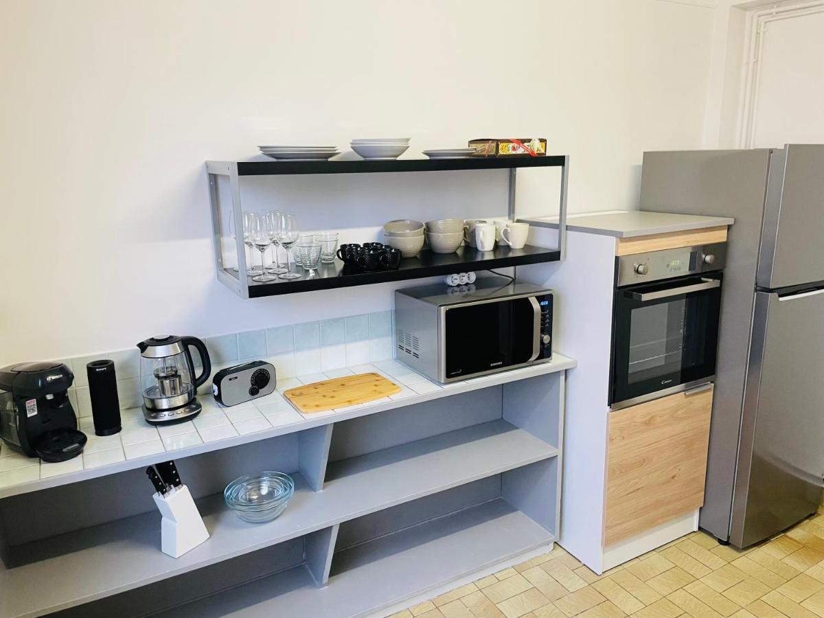 Charmant Appartement De Coeur De Ville - 2 Chambres Lits Queen Size - Netflix - Wifi Cherbourg-en-Cotentin Dış mekan fotoğraf